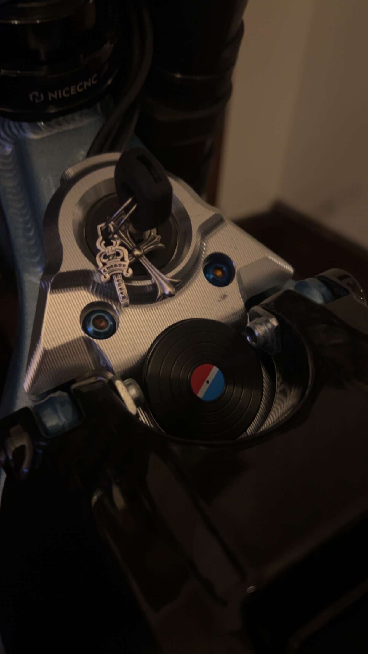 key ignition titanium (set of 2)