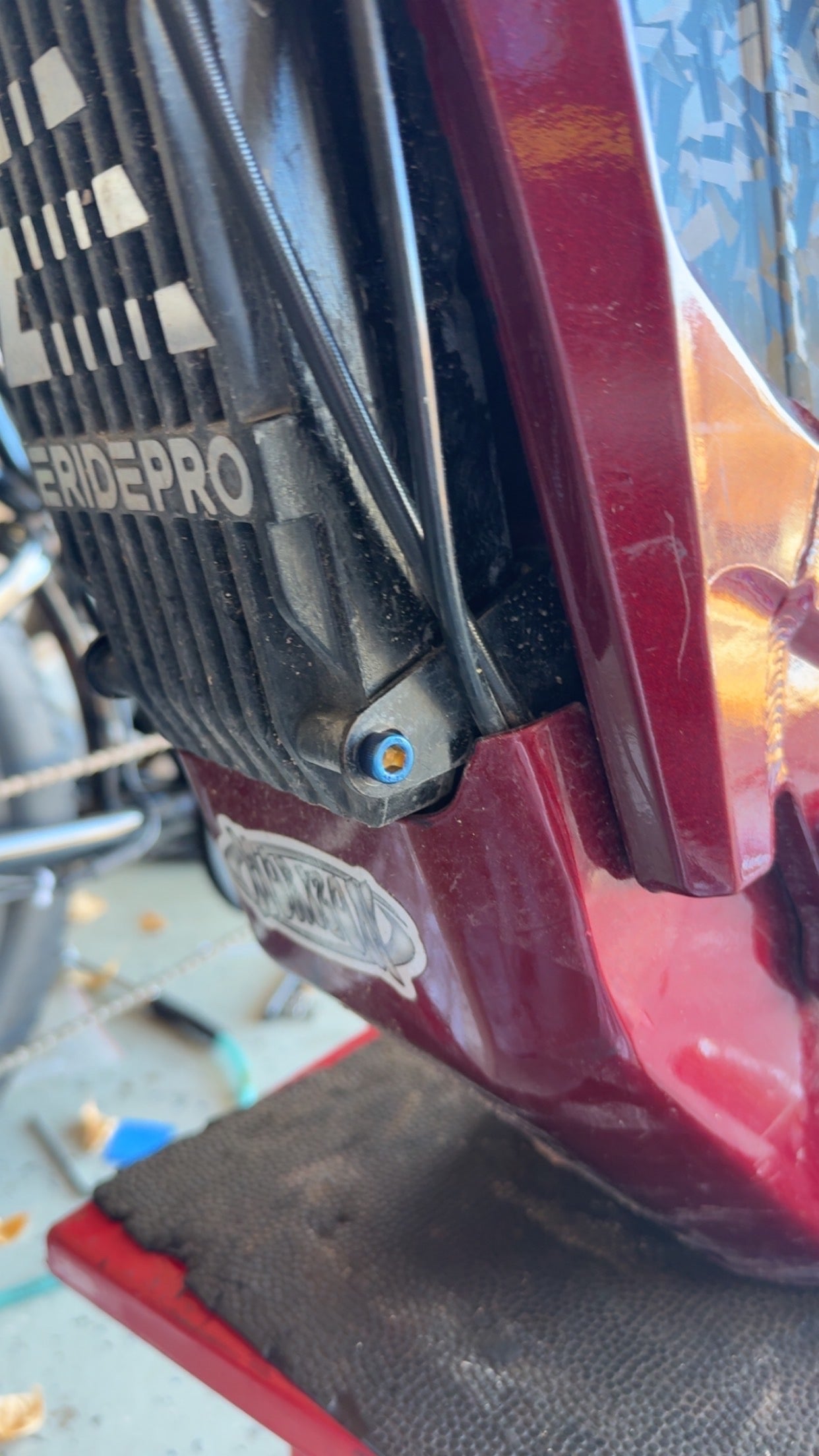 controller titanium (set of 2)